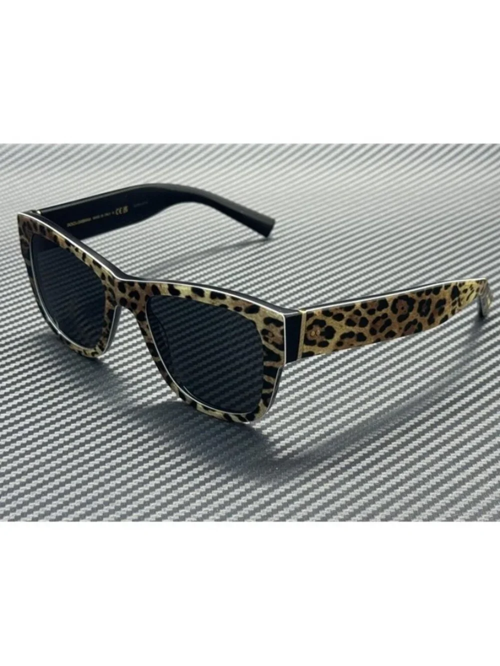 New Dolce & Gabbana Women Black Leo Sunglasses 52-20-140